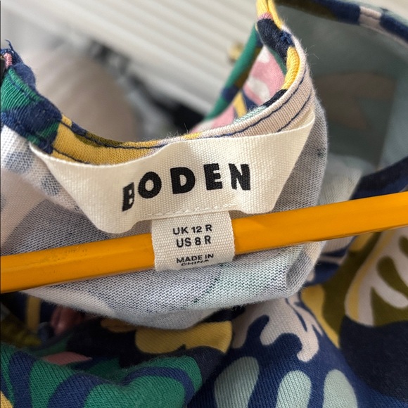 BODEN Sz 8 Tabitha Tiered Jersey Dress Colorful Like New - Picture 5 of 15